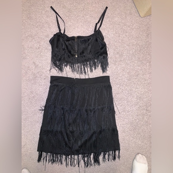 Black fringe skirt and top two piece - Picture 2 of 2